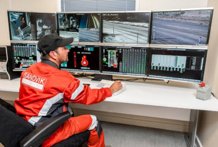 "AlttextBildtext=Automated mining allows for sourcing of raw materials in extreme conditions.